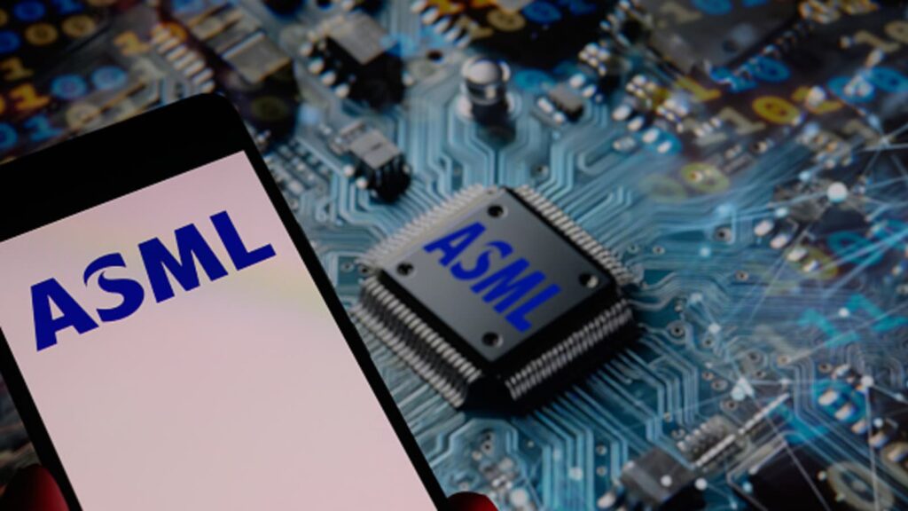 Produsen peralatan chip ASML