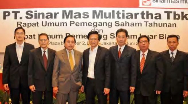 PT Sinar Mas Multiartha Tbk (SMMA)

