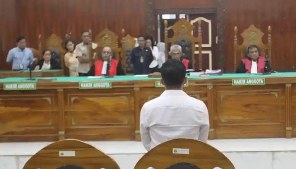 Dinyatakan bebas oleh majelis hakim Pengadilan Tipikor PN Medan Moh. Yusafrihardi Girsang selaku Ketua Majelis didampingi hakim anggota Muhammad Kasim dan  Gustap Marpaung



