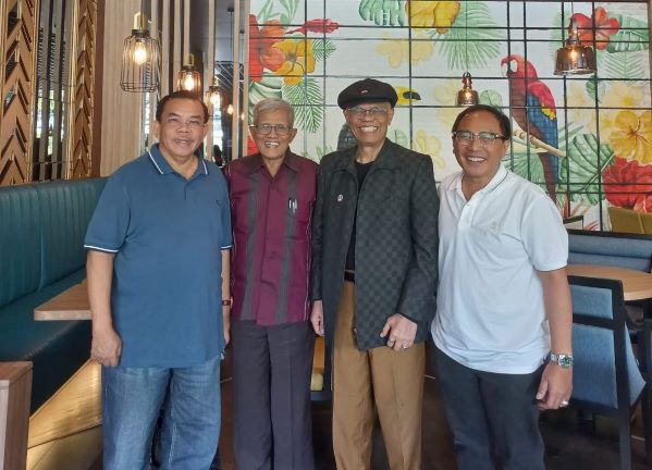 Empat tokoh PPTSB: Mangihut Sinaga, SH, MH, Dr. Wilmar E. Simandjorang, M.Si, Drs. Jawali Sinaga, M.Phil., M.Si, dan Edison Sinaga