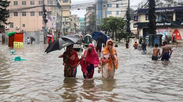 Banjir dan longsor di Bangladesh menewaskan 44 orang