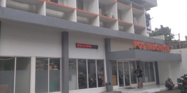 Kantor Pos Kantor Cabang Utama (KCU) Medan provinsi Sumatera Utara. (Foto: Fadmin Malau)

