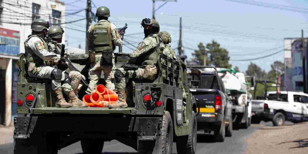 10.000 Tentara Mexico dikerahkan