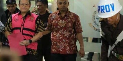 Dirjen Anggaran Kemenkeu Isa Rachmatarwata ditetapkan sebagai tersangka kasus dugaan korupsi Asuransi Jiwasraya. (Foto: Dok Kejagung)