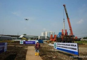 Kemenhub bersama Pemprov DKI Jakarta dan PT Kereta Api Indonesia tengah mengembangkan stasiun Tanah Abang 