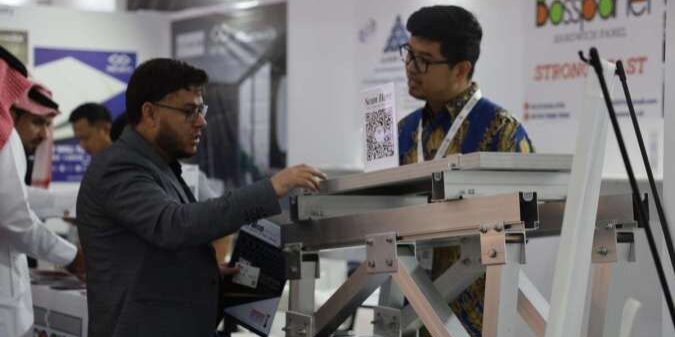 Produk bahan bangunan Indonesia di pameran Saudi Build 2023