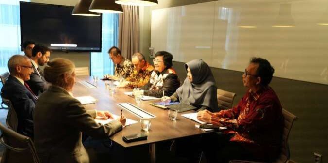 Menteri LHK dan Bezos Earth Fund (BEF) menandatangani Nota Kesepahaman (MoU) yang menandakan kemitraan penting antara kedua belah pihak

