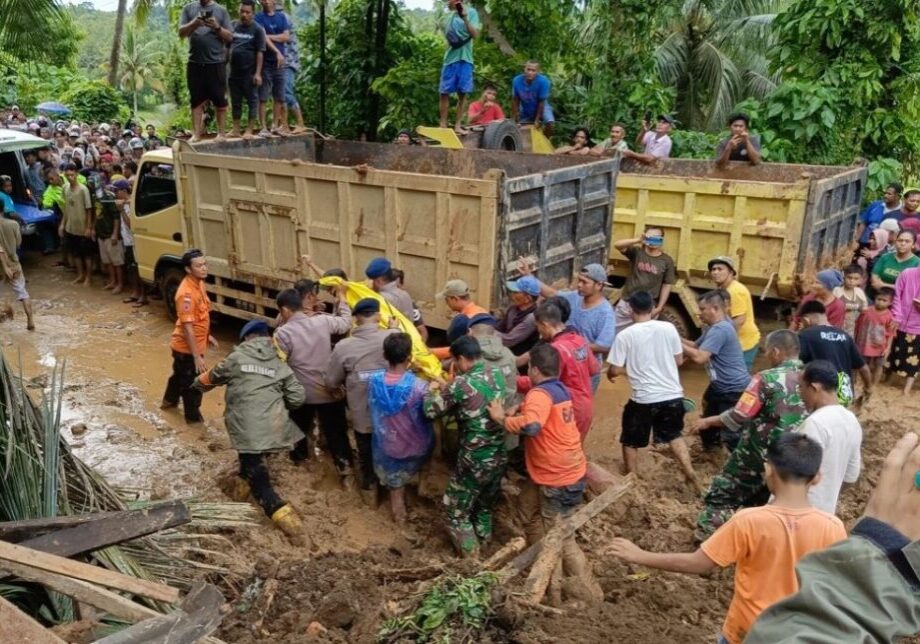 EGINDO | 19 Orang Meninggal, 7 Hilang, Banjir Dan Longsor Di Sumbar