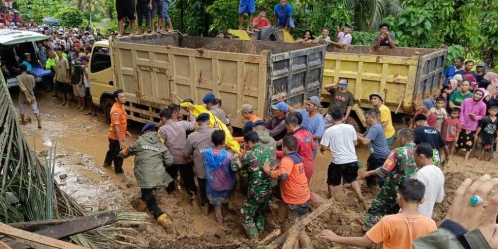 Banjir dan Longsor di Sumbar di Sumbar (Foto: BNPB)