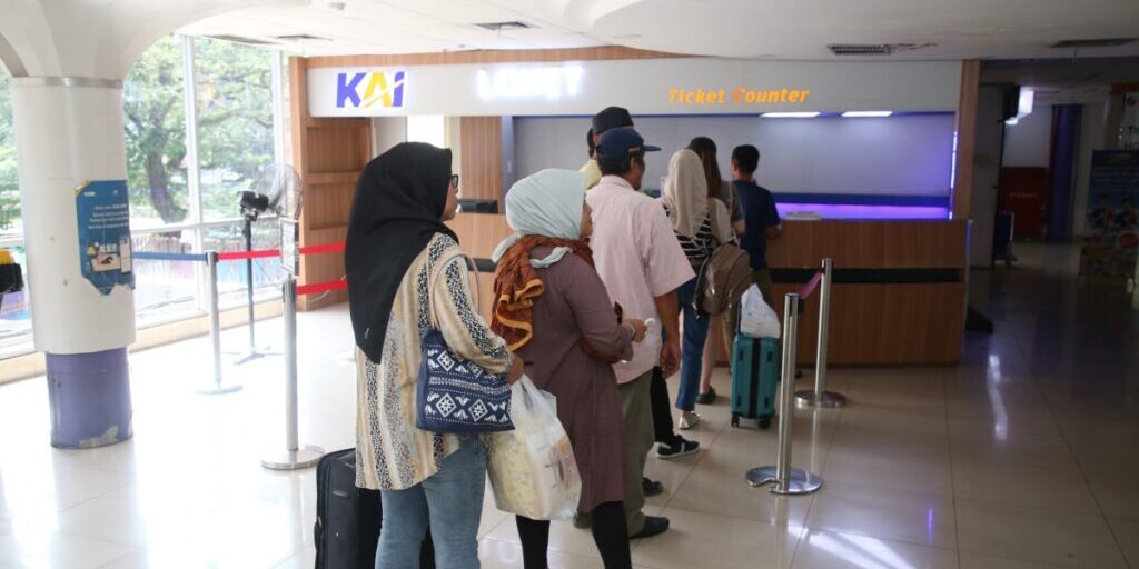 Penyesuaian Sementara Alur Layanan Ticketing dan Akses Masuk-Keluar Penumpang di Stasiun Medan