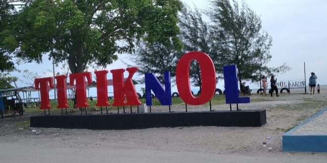 Titik Nol Kecamatan Barus, Kabupaten Tapanuli Tengah Sumatera Utara. (Foto: Fadmin Malau)

