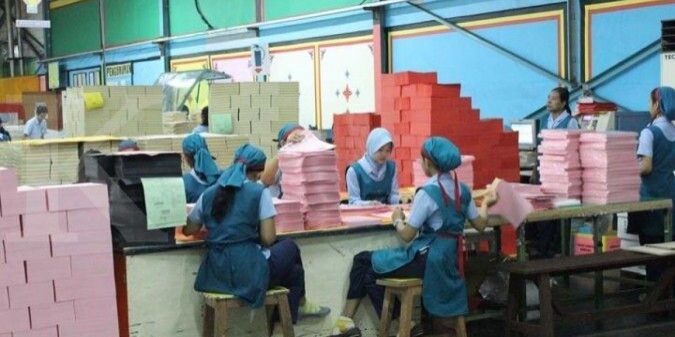 PT Indah Kiat Pulp and Paper Tbk

