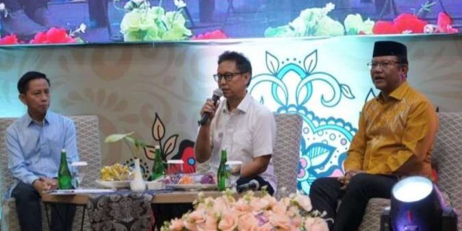 
Menteri Kesehatan RI Budi Gunadi Sadikin saat Rakerkesda Gorontalo
