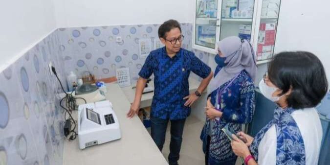 Menteri Kesehatan Budi Gunadi Sadikin meminta seluruh puskesmas di Kabupaten Tojo Una-Una, Sulawesi Tengah

