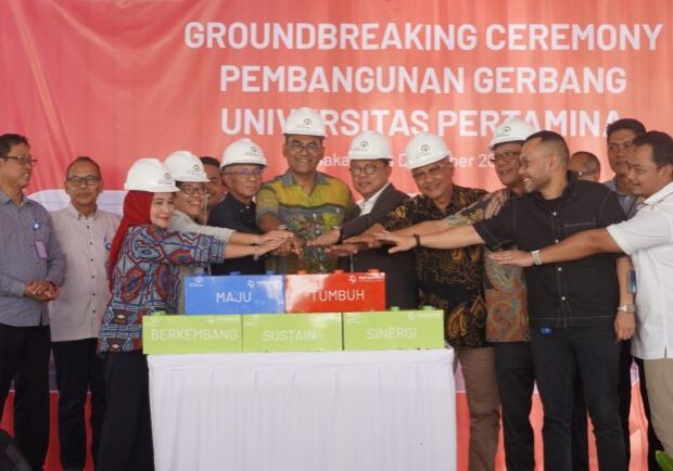 Presdir Pertamina Foundation, Rektor Universitas Pertamina, Vice President Asset Infrastructure Pertamina dan jajaran Pimpinan PF serta UPER