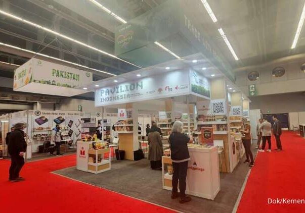 Panggung internasional melalui partisipasi pada pameran Salon International de l'Alimentation (SIAL) Canada 2024