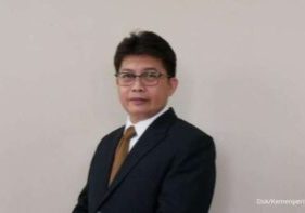
Direktur Industri Tekstil, Kulit, dan Alas Kaki Kemenperin, Adie Rochmanto Pandiangan

