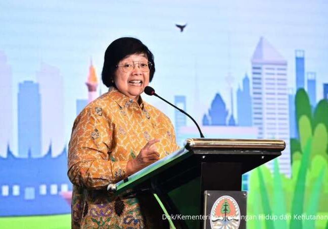 Menteri Lingkungan Hidup dan Kehutanan (LHK) Siti Nurbaya

