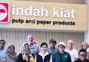 PEFC Kunjungi Pabrik dan Konsesi Asia Pulp and Paper
