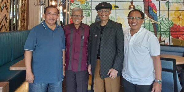 Empat tokoh PPTSB: Mangihut Sinaga, SH, MH, Dr. Wilmar E. Simandjorang, M.Si, Drs. Jawali Sinaga, M.Phil., M.Si, dan Edison Sinaga