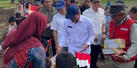 Menteri LHK meresmikan Desa Mandiri Peduli Gambut