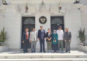 Kedutaan Besar Republik Indonesia (KBRI) Kairo dan Malaysia External Trade Depelopment Corporation (Matrade) Kairo mengadakan pertemuan bilateral 


