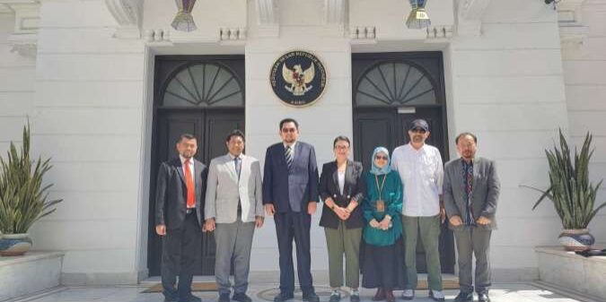 Kedutaan Besar Republik Indonesia (KBRI) Kairo dan Malaysia External Trade Depelopment Corporation (Matrade) Kairo mengadakan pertemuan bilateral 



