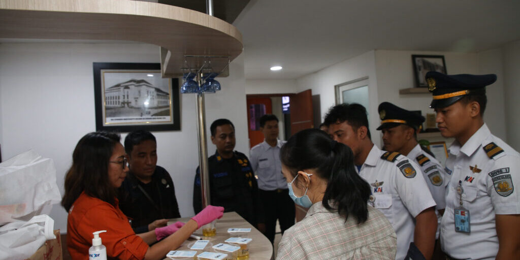 Tes Narkoba pada Awak KA