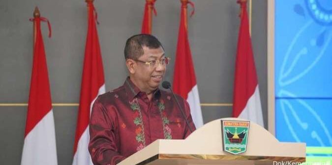 Kepala BPSDMI, Masrokhan membuka pelatihan kapasitas diversifikasi pengolahan produk kelapa