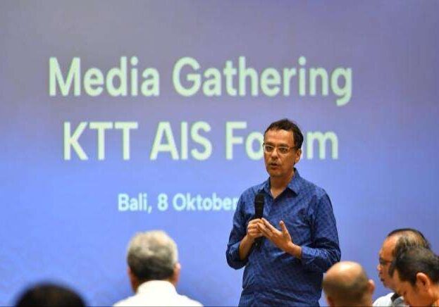 Deputi Bidang Pariwisata dan Ekonomi Kreatif Kementerian Koordinator Bidang Maritim dan Investasi (Kemenko Marves) Odo Manuhutu di KTT AIS Forum di Nusa Dua, Bali. 