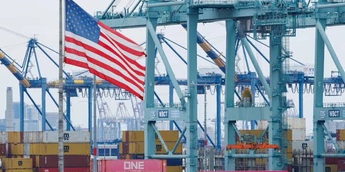 AS Bebankan Tarif 12,5% ke Singapura