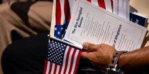 AS Hentikan Semua Aplikasi Imigrasi