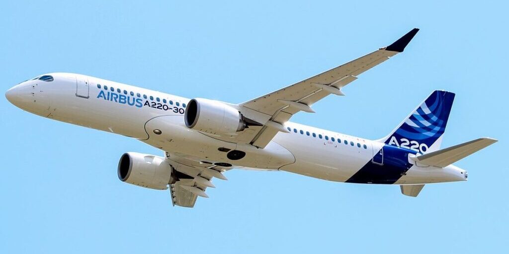 Airbus A220