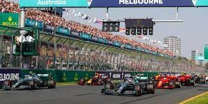 Albert Park Trek - Melbourne, Australia