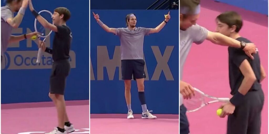 Alexander Bublik Minta Ball Boy Melakukan Servis