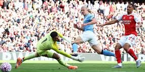 Arsenal bermain imbang lawan Manchester City