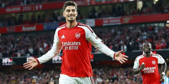 Arsenal menang telak 3-0 ata Coventry