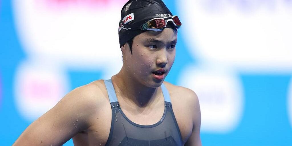 Atlet remaja ajaib China berusia 13 tahun, Yu Zidi