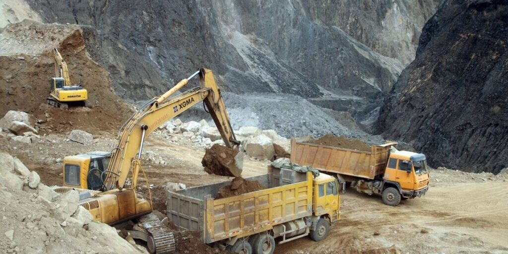 Australia blokir investasi tambang China
