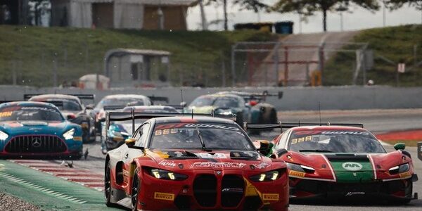 Balapan di Nürburgring