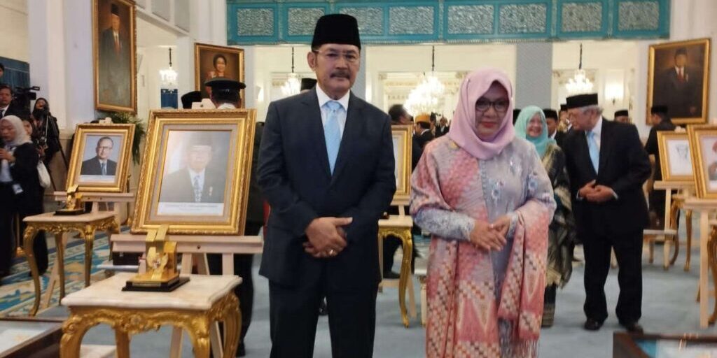 Putra dan putri Jendral Besar Soeharto ketika menerima Gelar Pahlawan Nasional di Istana Negara, Senin (10/11/2025) (Foto: RRI/Pradipta)