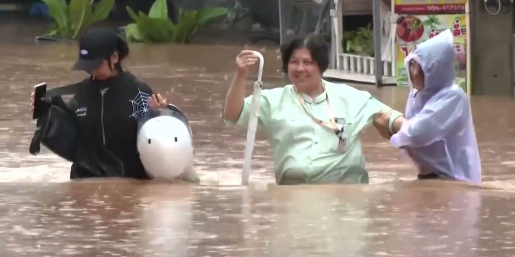  Banjir dari Badai Tropis Wipha di Thailand
