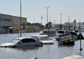 Banjir yang terus menerus di Dubai