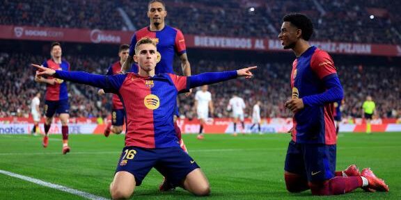 Barcelona raih kemenangan dengan 10 pemain