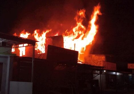 Bengkel Las terbakar di Jalan Mahkamah Medan (Foto: BPBD Kota Medan)
