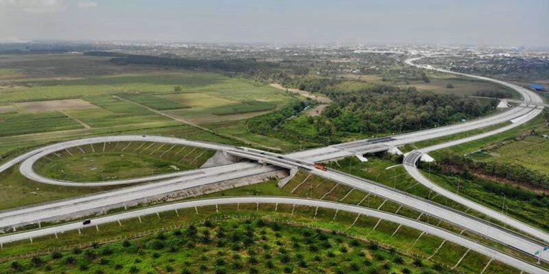 Foto udara Interchange Helvetia di ruas tol Medan-Binjai yang merupakan bagian dari Tol Trans Sumatra di Medan, Sumatra Utara, Rabu (6/3/2019)

