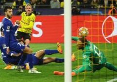 Borussia Dortmund bobolkan gawang Atletico Madrid