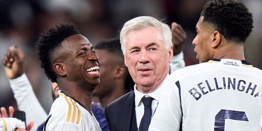 Carlo Ancelotti bersama pemain Real Madrid