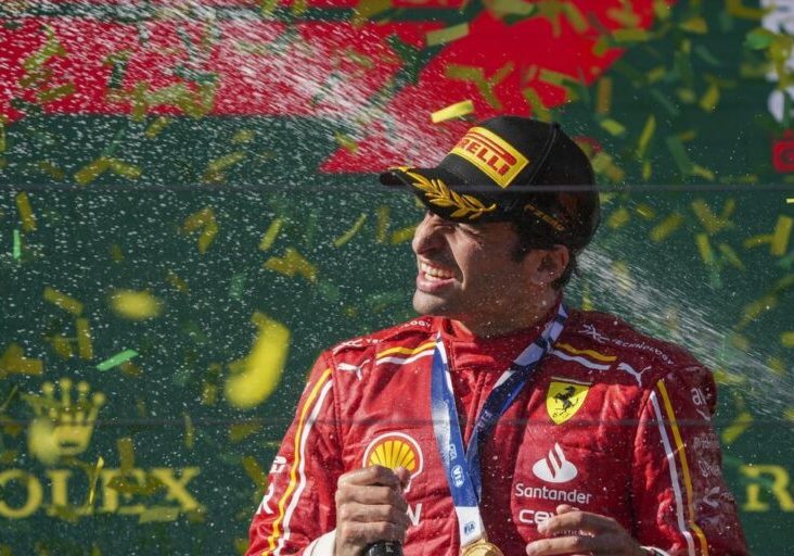 Carlos Sainz - Ferrari Juara Grand Prix Australia