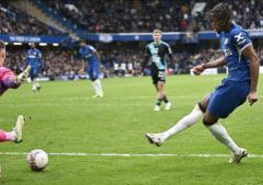 Carney Chukwuemeka cetak gol kemenangan Chelsea